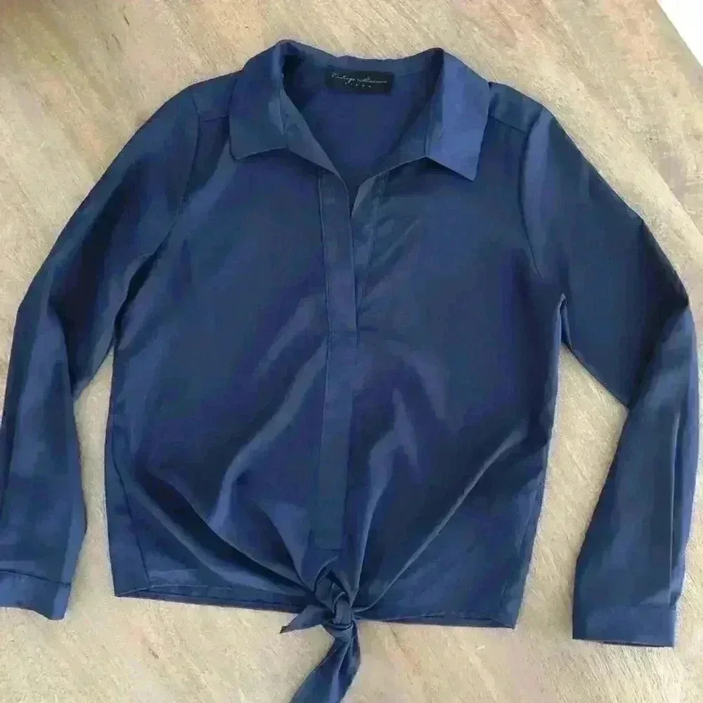 VINTAGE HAVANA V NECK -BUTTON DOWN -TIE WAIST -LONG SLEEVE NAVY